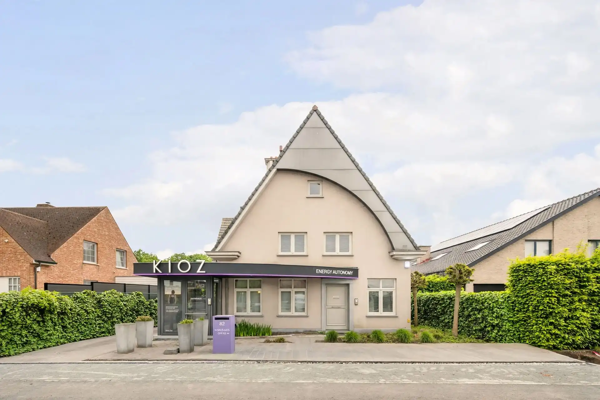 Commercieel gelegen kantoor/praktijk + woonst met atelier foto 30