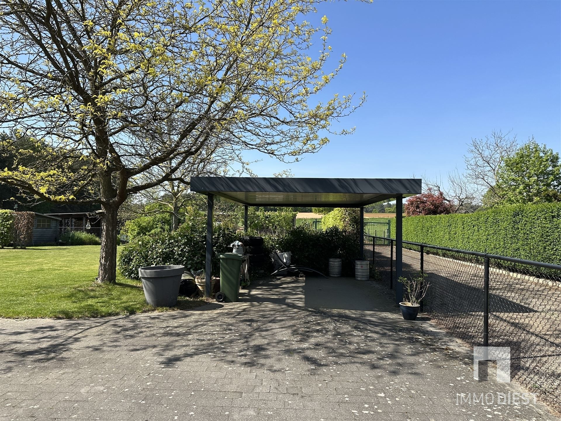 Instapklare woning met zicht op agrarisch gebied - bureau + 3 slpks foto 49