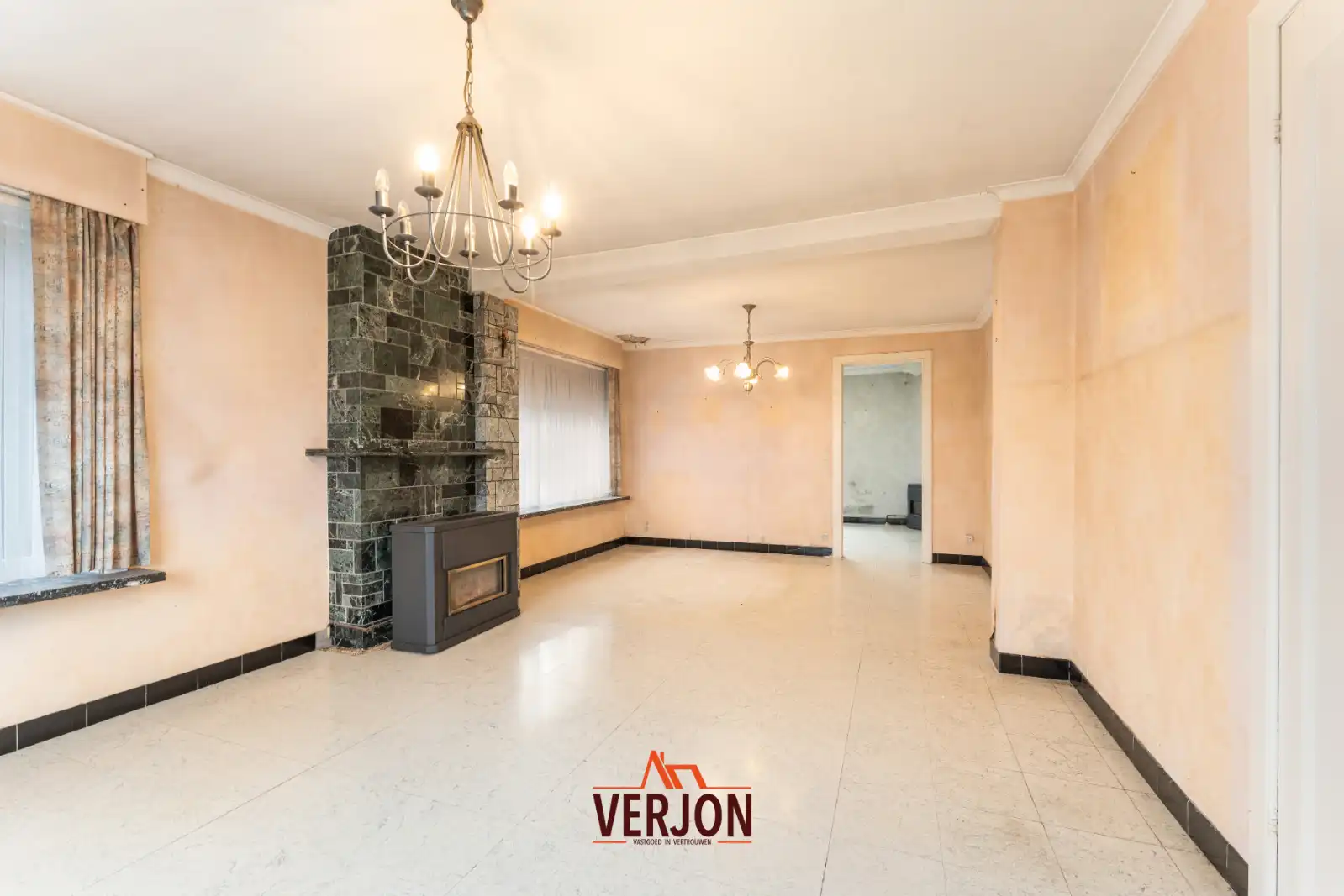 Woning met prachtige vergezichten op 2237m2 foto 8