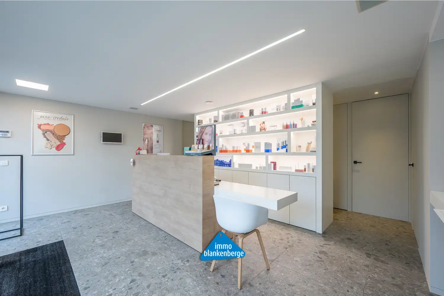 Eigendom met potentieel op toplocatie in Blankenberge foto 5