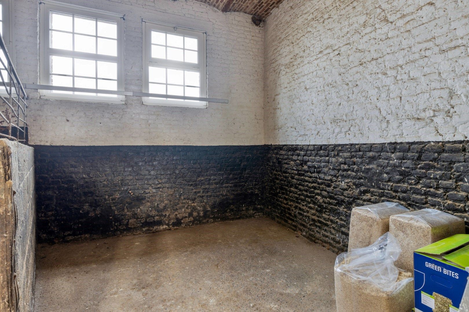 Te koop: Charmante boerderij met paardenstallen van 1ha op toplocatie in Boutersem - bewoonbare opp. 158 m² (uitbreiding mogelijk)  foto 19