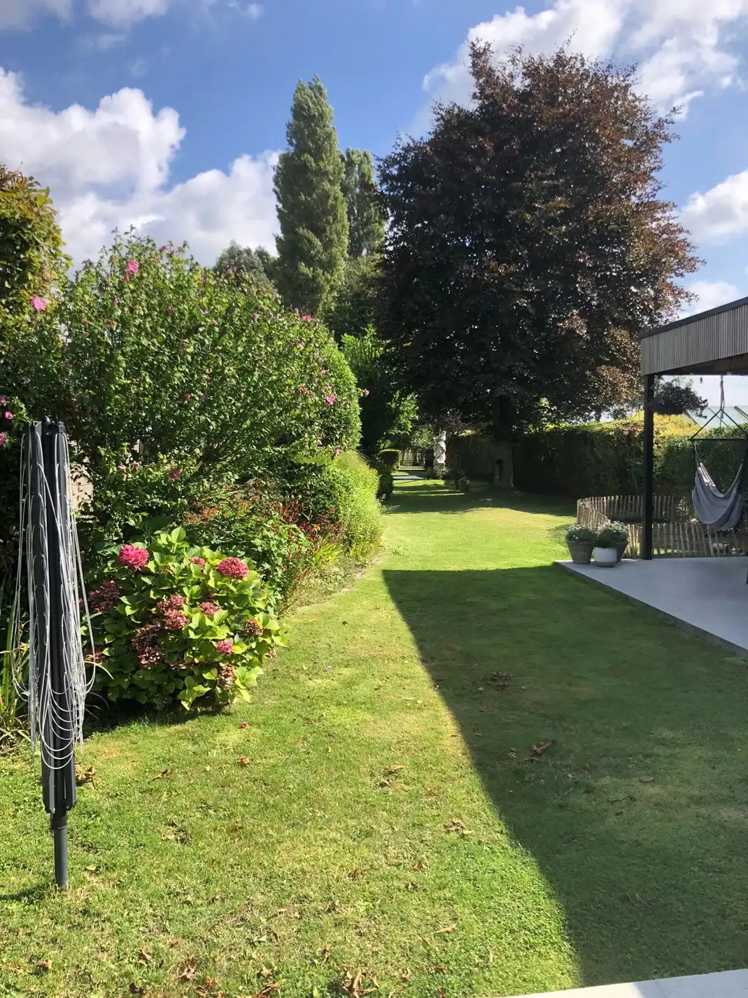 Alleenstaande woning met 5 slaapkamers en diepe tuin te Zarren foto 6