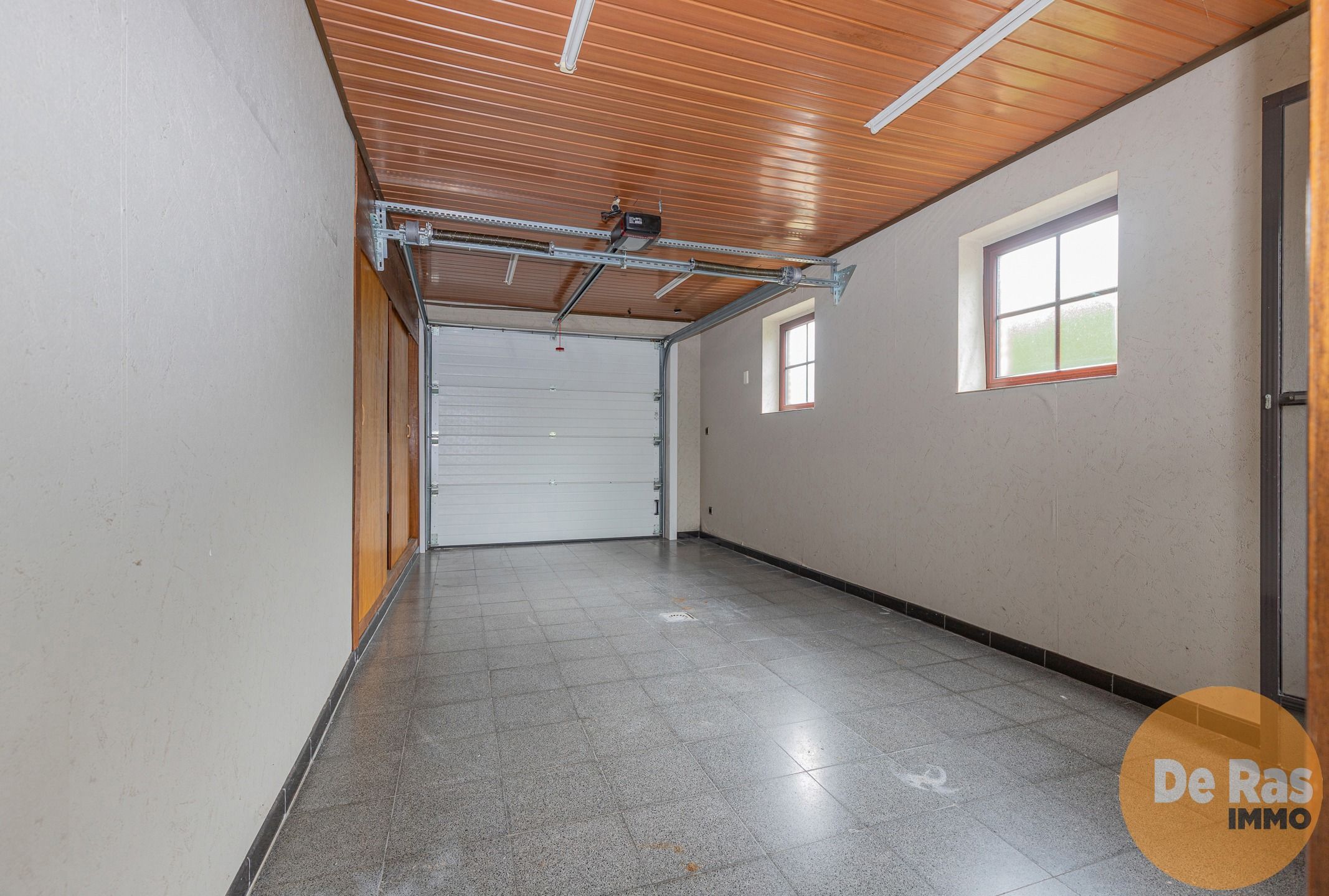 HAALTERT - SOLIDE WONING MET 3 KAMERS EN 2 GARAGES foto 28
