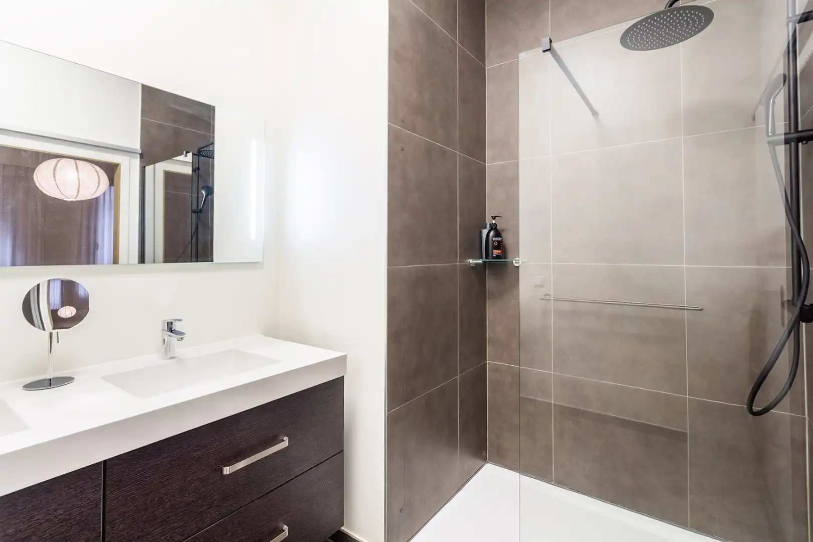 Gemeubeld gelijkvloers met grote buitenruimte op toplocatie foto 19