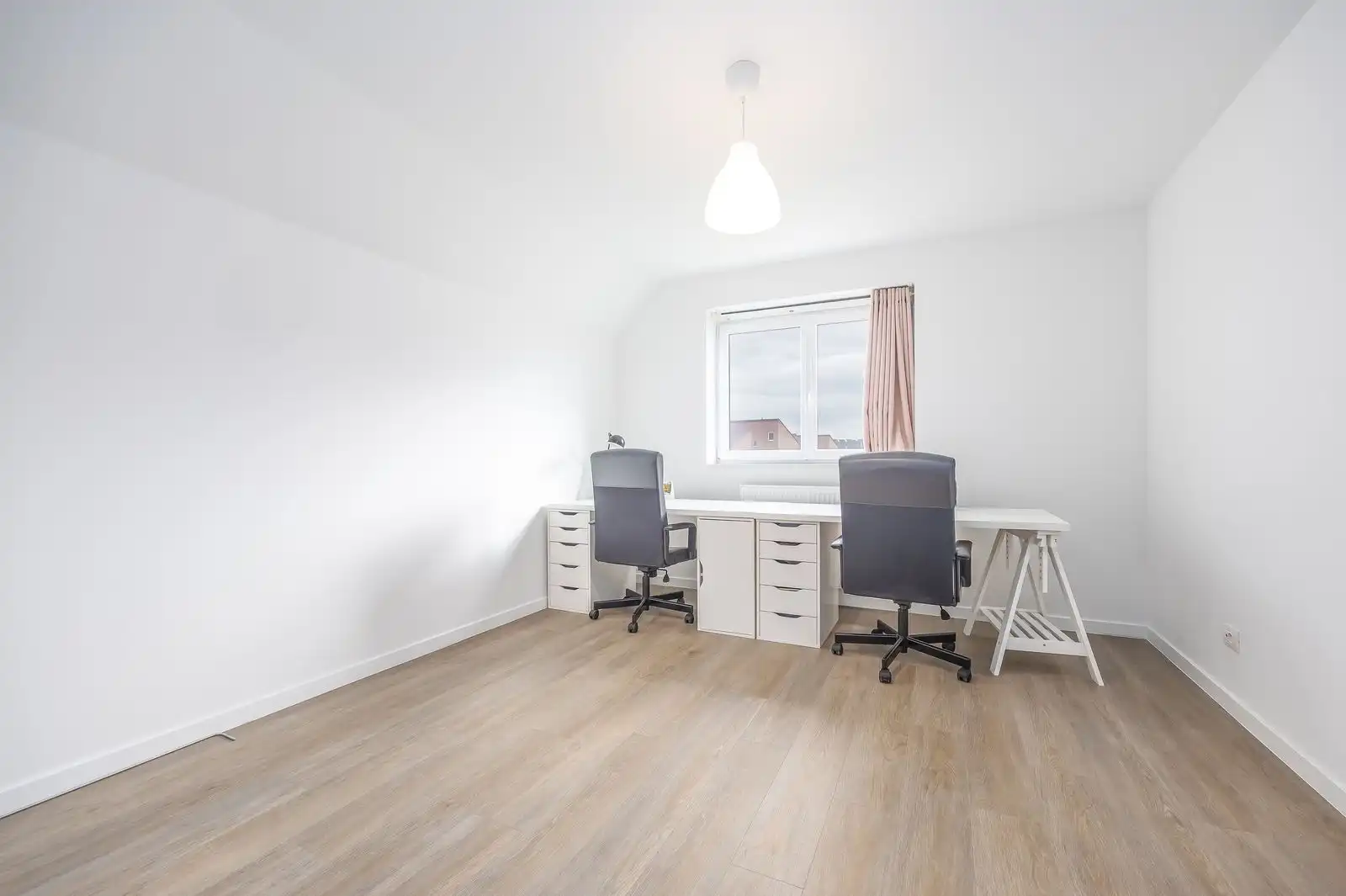 Recente vrijstaande villa op een royaal perceel (1044 m2) foto 20