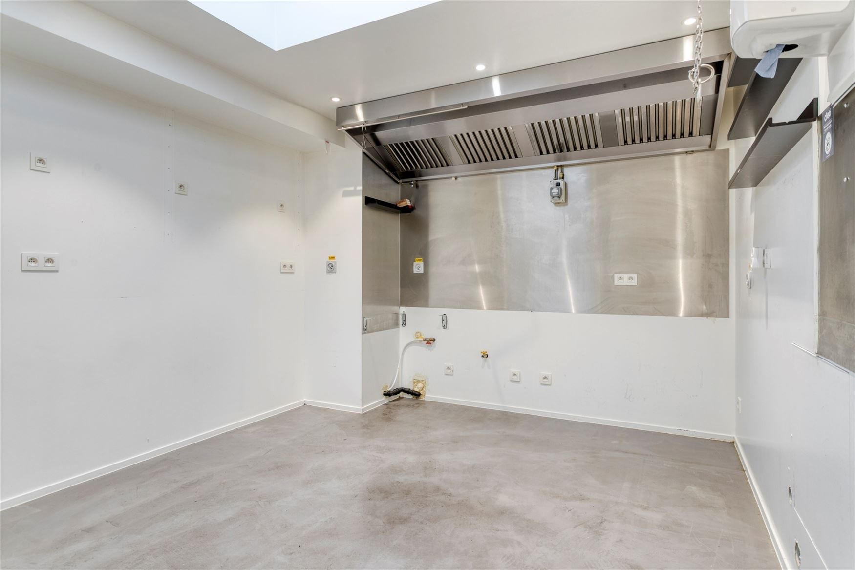 Handelspand op topligging foto 7