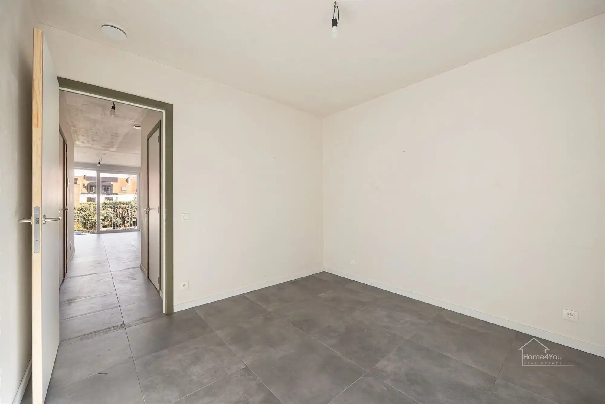Nieuwbouw appartement met ruim terras foto 14