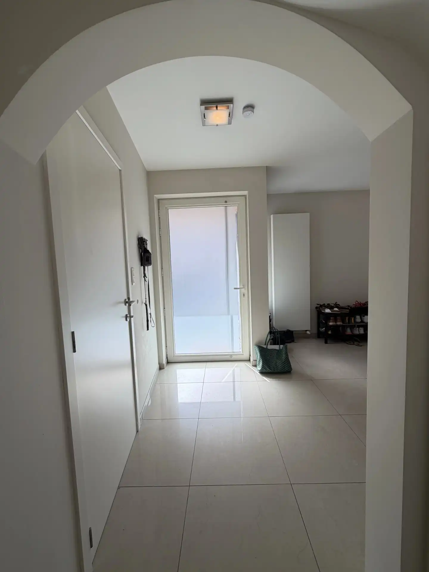 Te Huur : Verzorgde en ruime woning met 2 slaapkamers en garage in centrum Bilzen foto 18