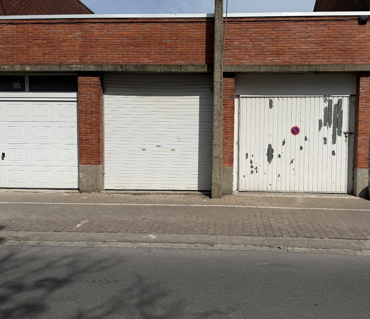1 afgesloten gemetste garage te Roeselare  foto 4