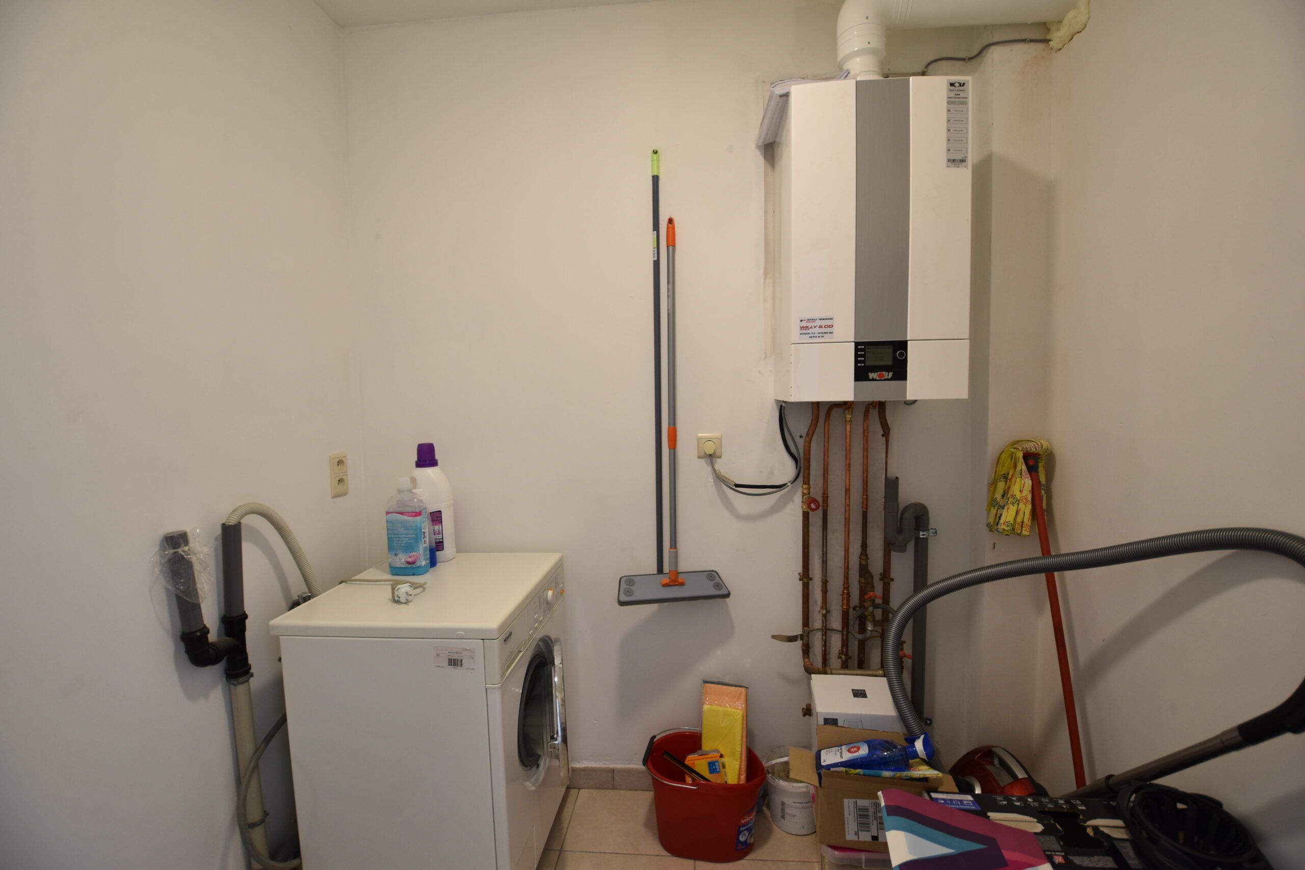 Instapklaar gelijkvloers appartement met zonnig terras en carport te huur foto 8