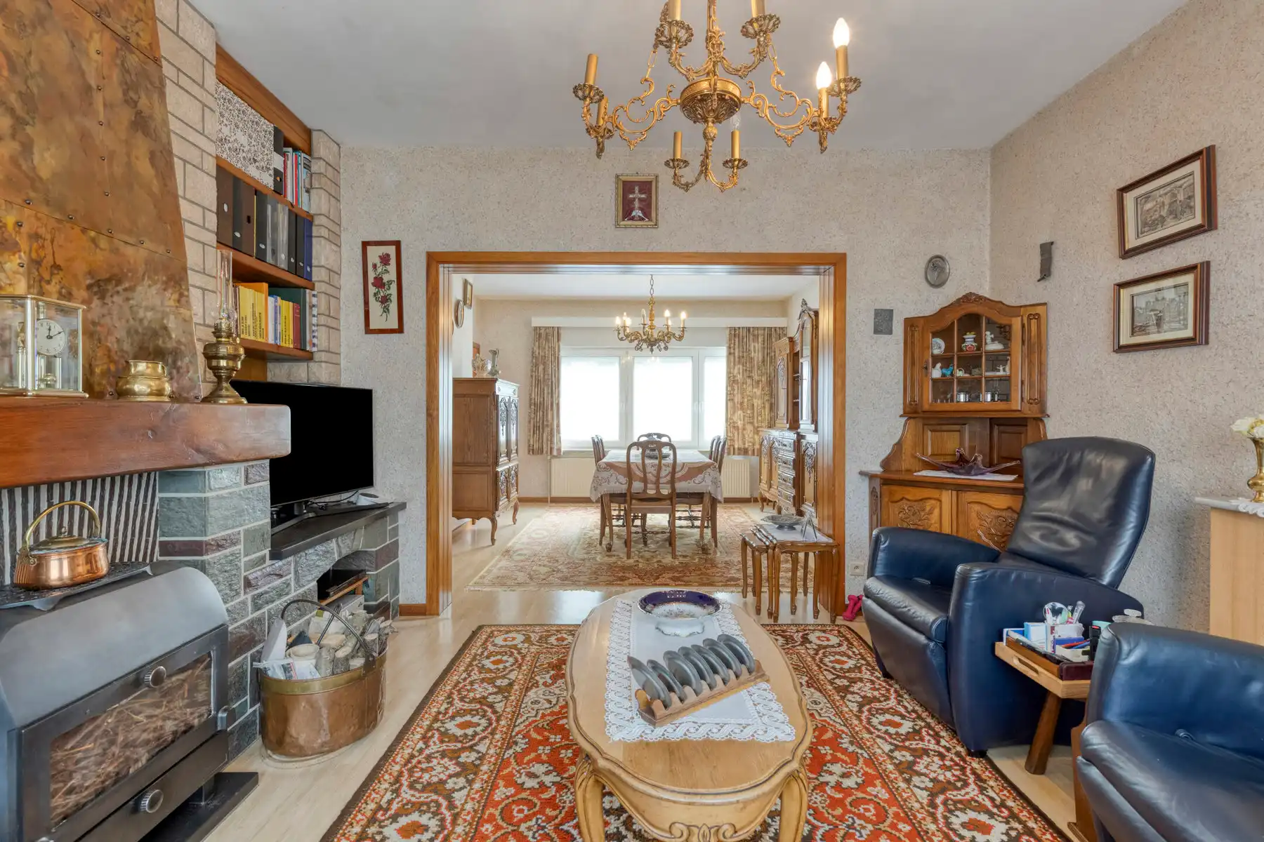 Landelijk gelegen huis met 4 kamers, garage & prachtige tuin foto 8