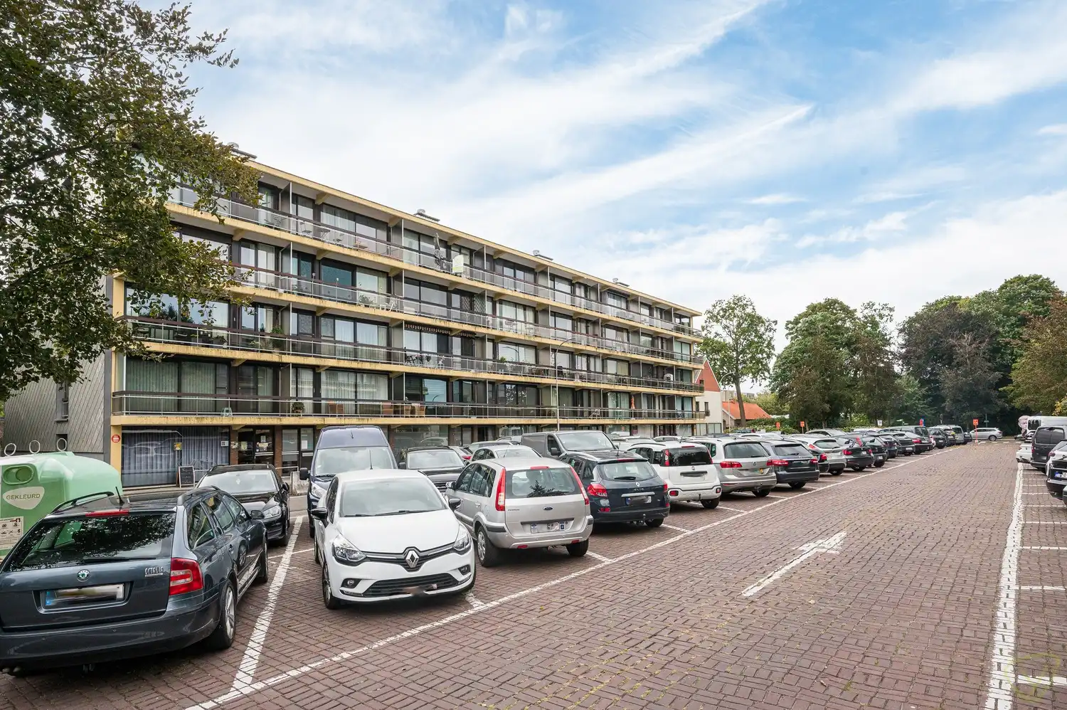 Lichtrijk appartement met twee terrassen en prachtig vergezicht in Eeklo foto 17