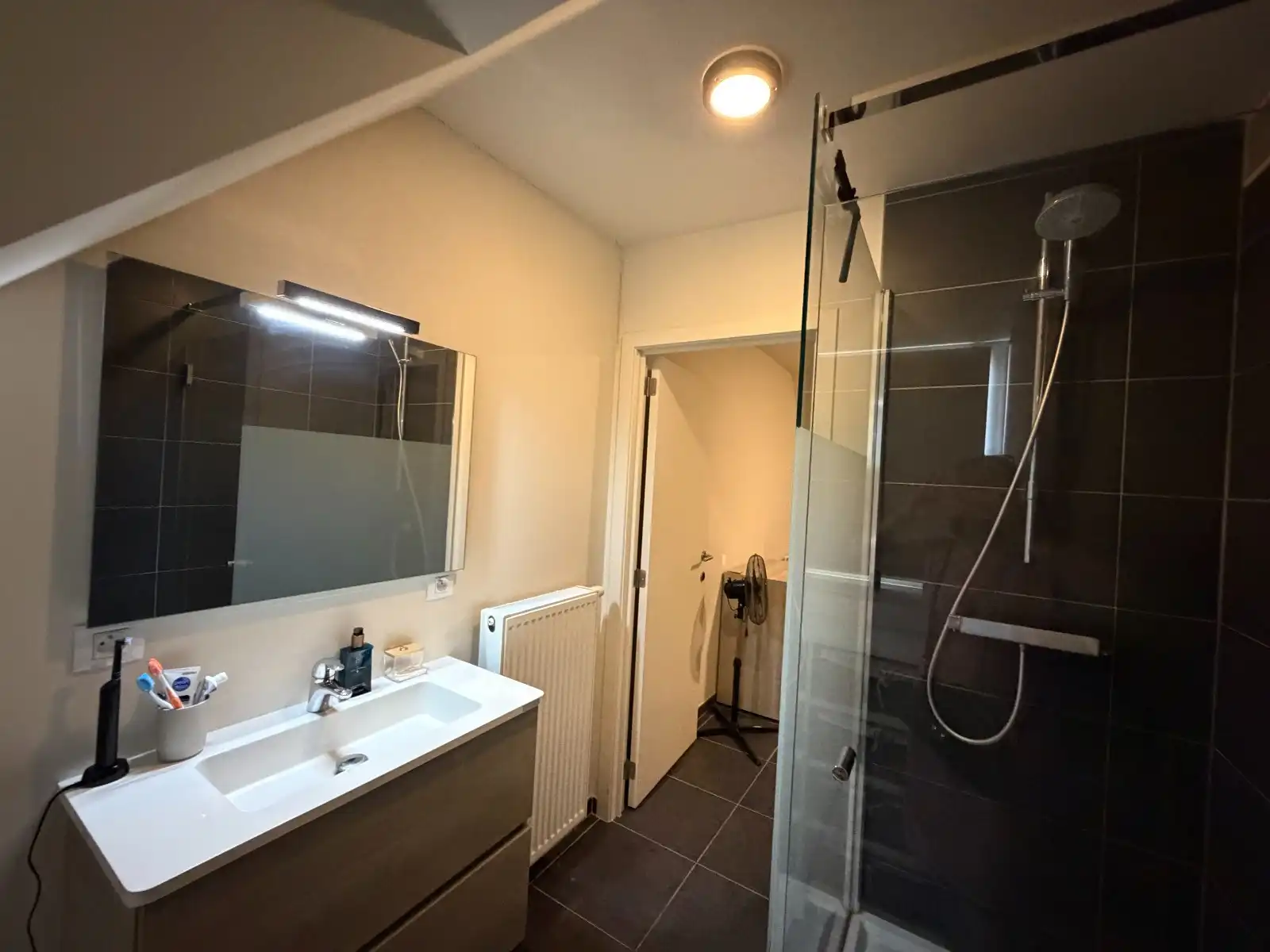 Modern 1-slaapkamer appartement in Waregem foto 7