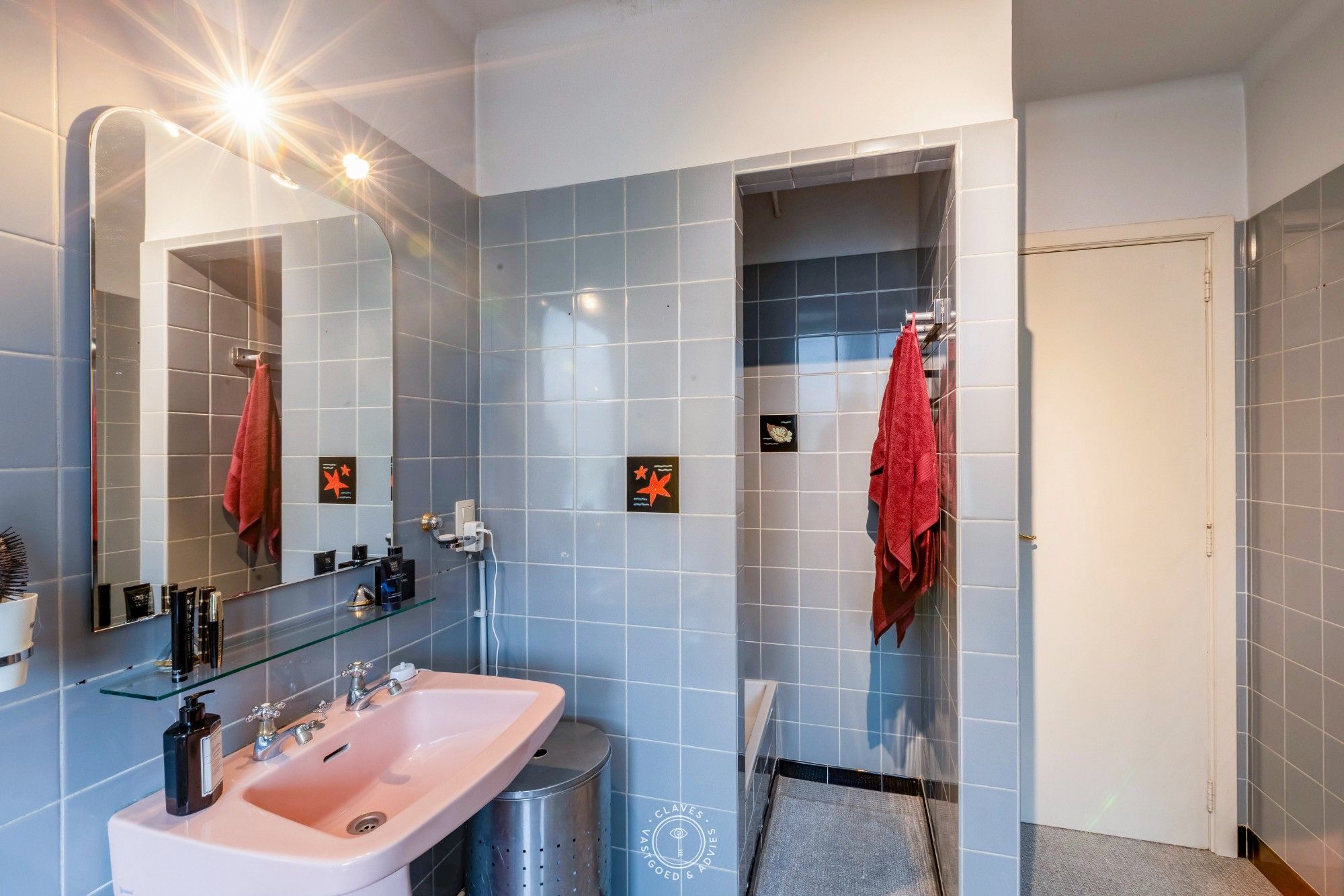 Prachtige bel-étage met 4 slaapkamers en een eigen lift foto 25