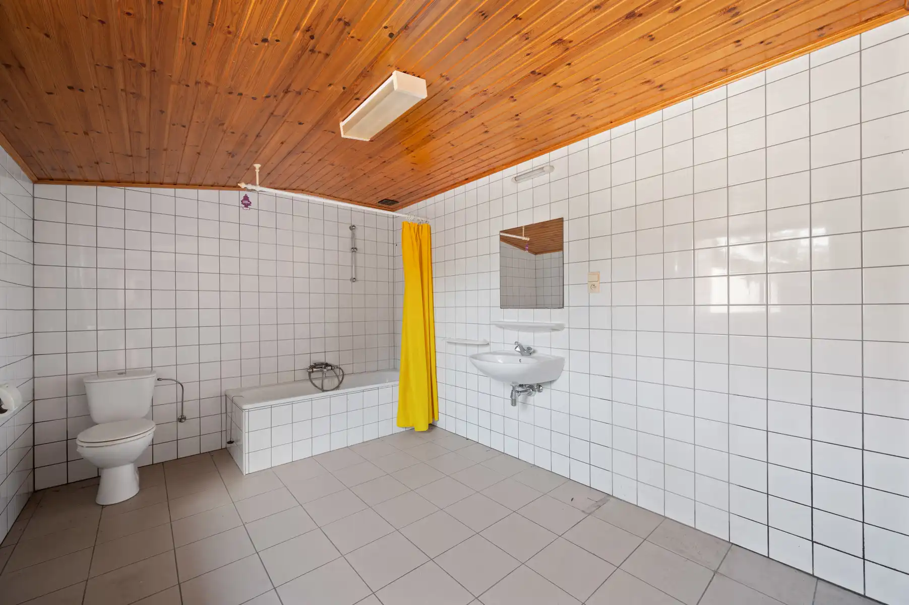 Te renoveren pand met magazijnen te BEERZEL foto 13