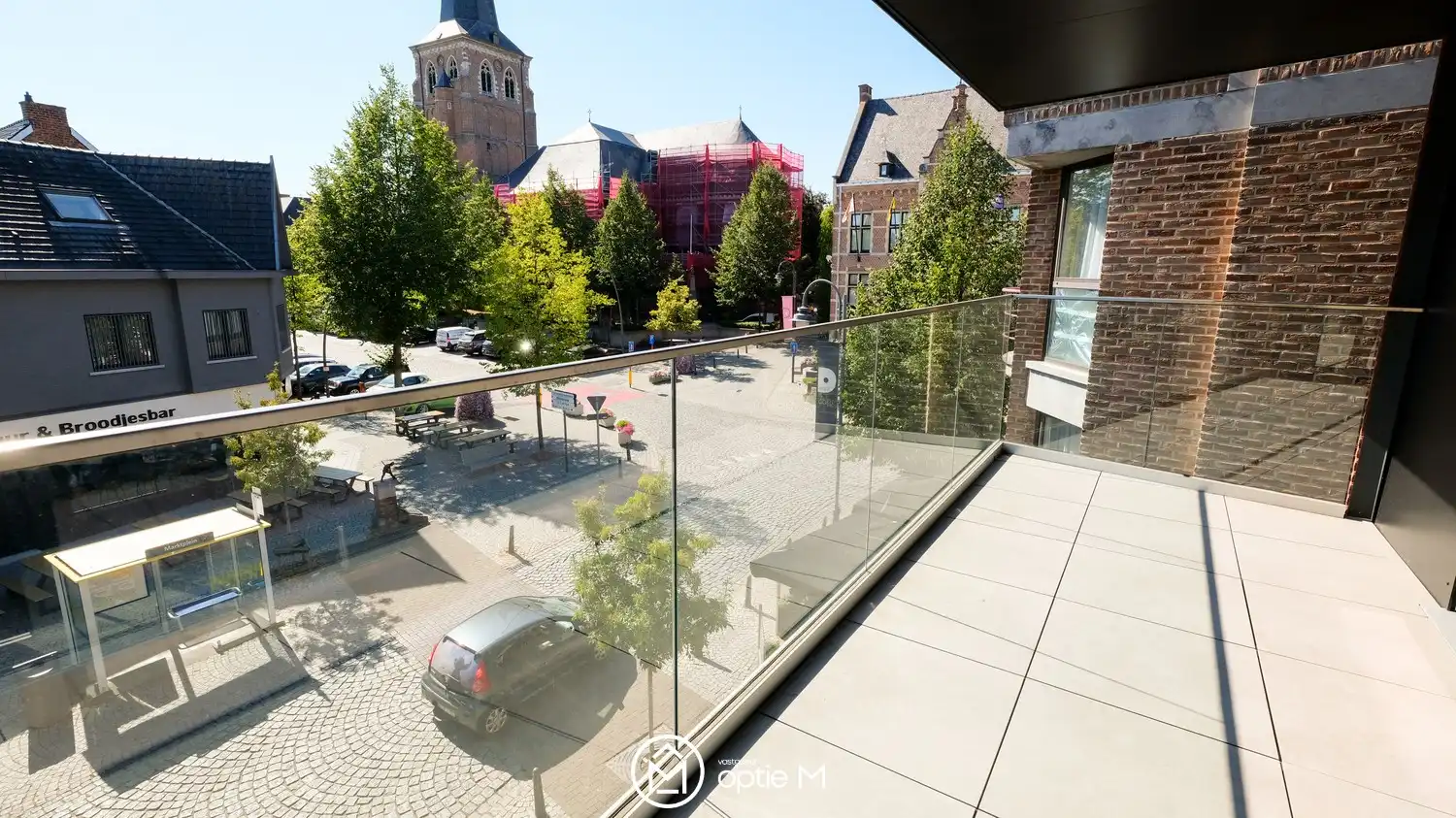 Te huur energiezuinig BEN-appartement met terras, 3 slpk in centrum Diepenbeek foto 2