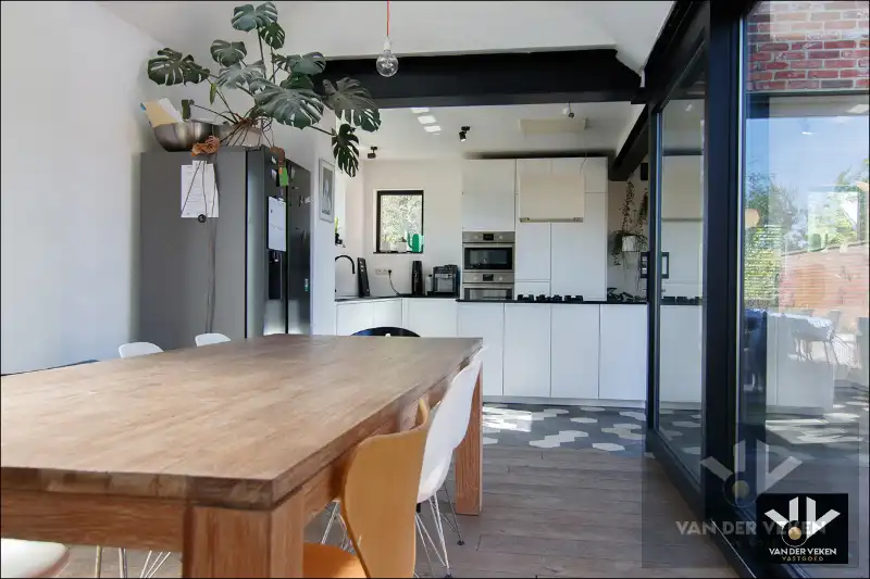 KARAKTERVOLLE WONING AAN GROENE STADSRAND foto 12