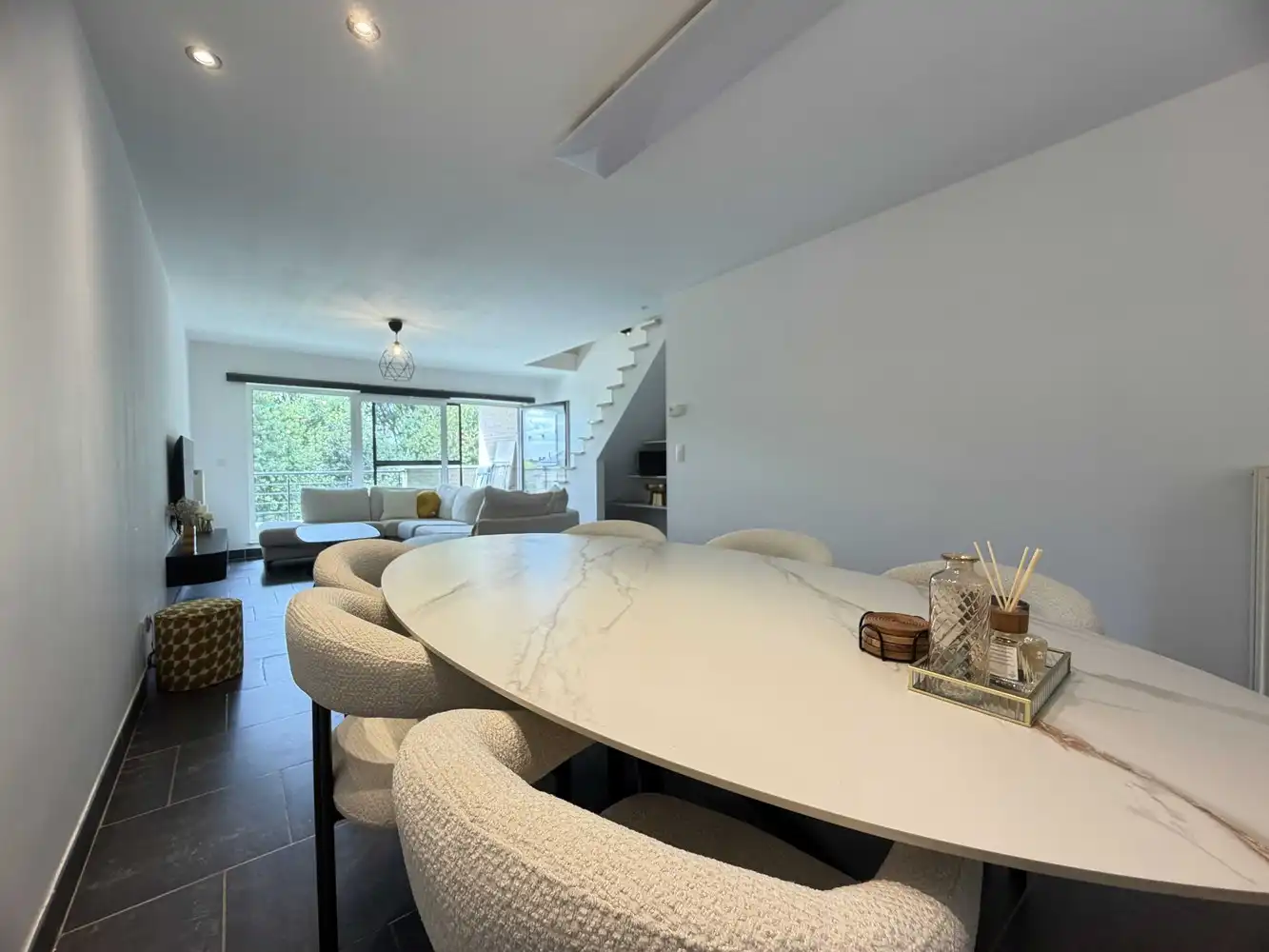 Duplexappartement met terras en ondergrondse staanplaats foto 3
