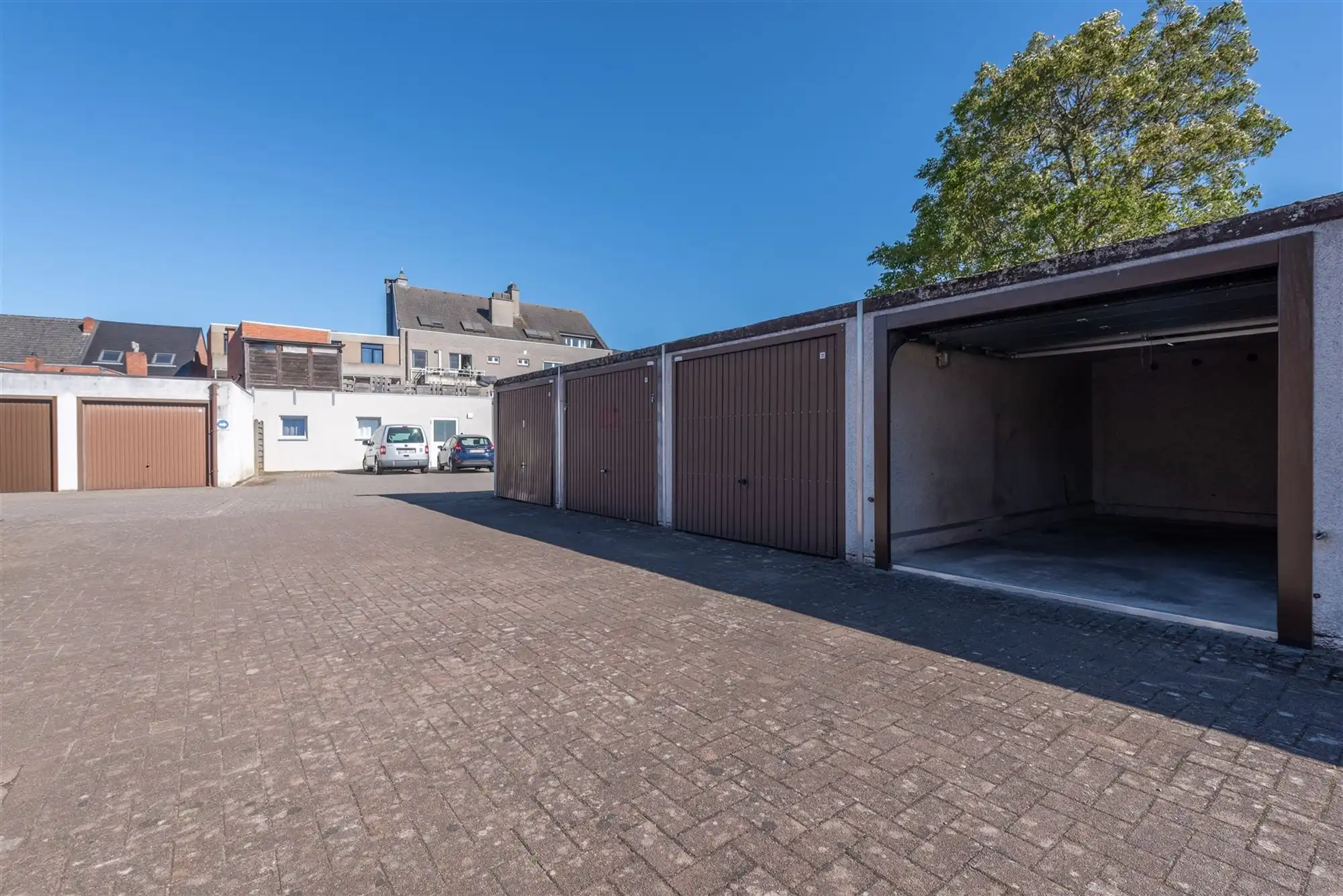 Fris triplex appartement met groot dakterras en garage foto 36