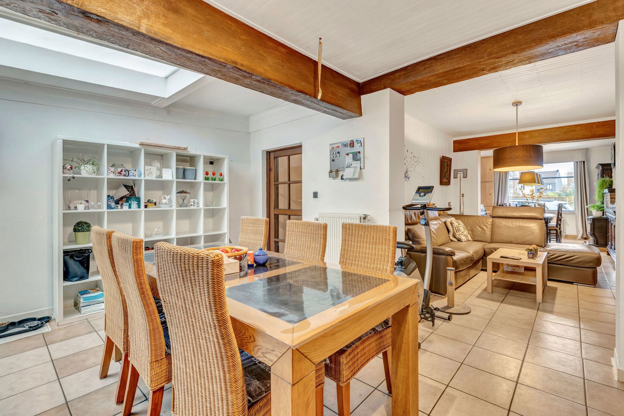 Ruime instapklare woning met 3 slpks en tuin foto 5