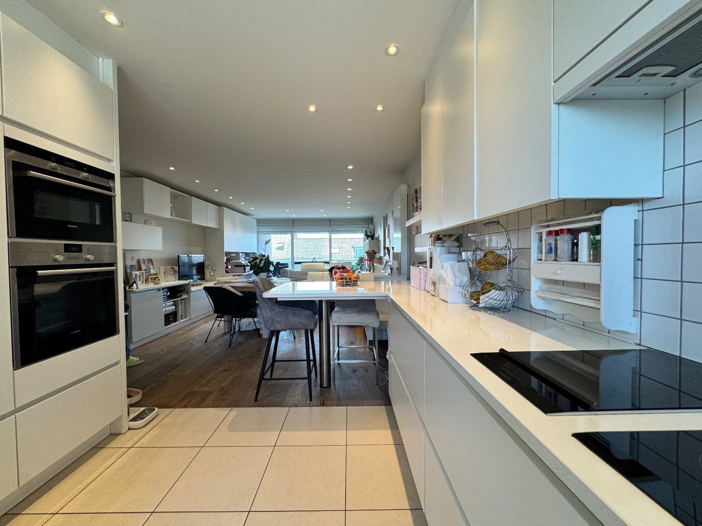 Standaard appartement met 2 slaapkamers in Torhout, bouwjaar 2015, bewoonbare oppervlakte 100.00 foto 8