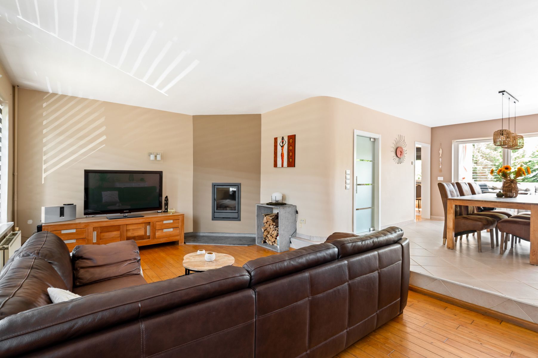 Ruime beletagewoning met extra breedte en EPC-label B in rustige wijk foto 5