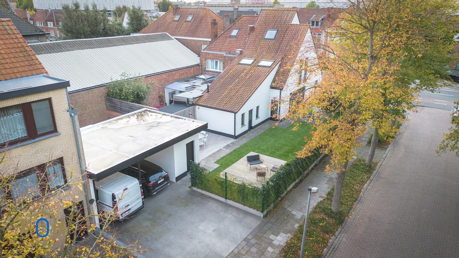 Halfopen 3-slpkr woning met tuin & carport foto 30