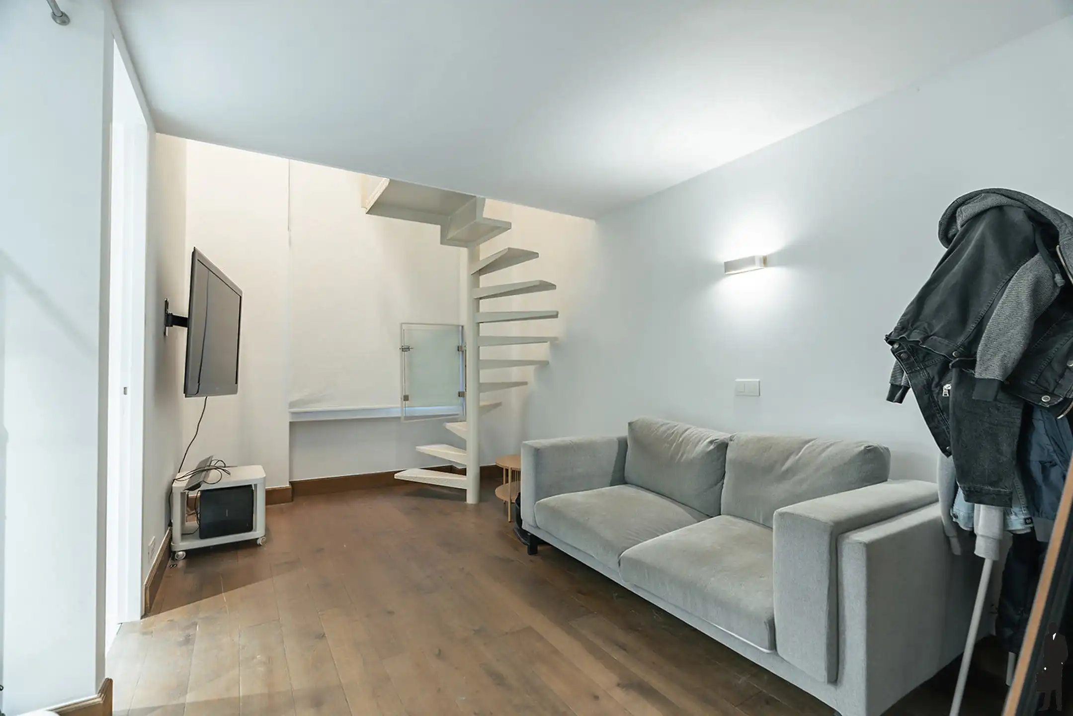 Unieke loftvilla met high-end afwerking en een fenomenale private stadstuin van 400 m² foto 13