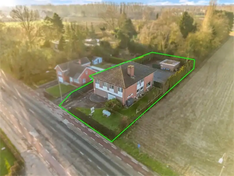 VERGUND GEMEENSCHAPSHUIS foto {{pictureIndex}}