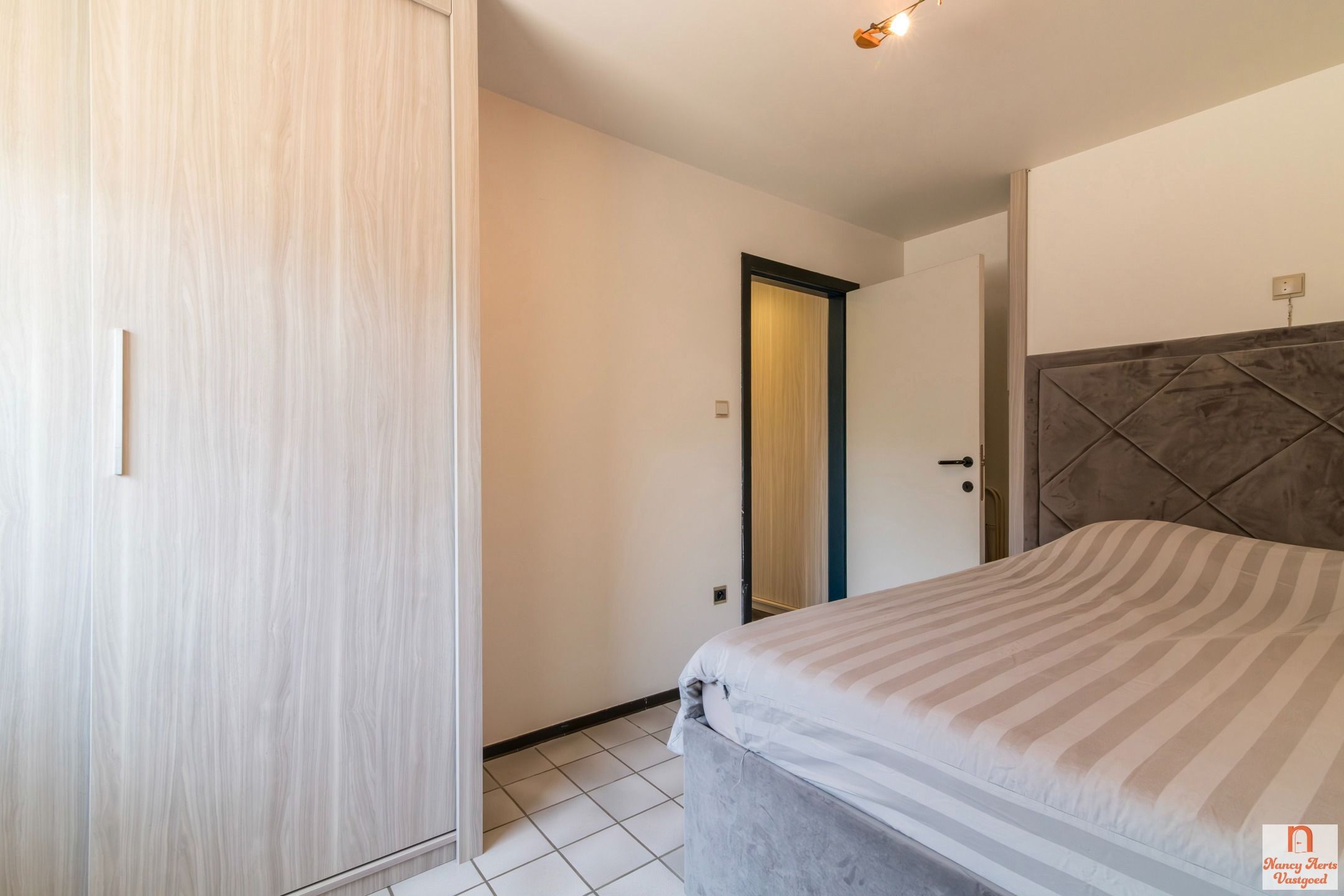 Ruime en instapklare gezinswoning met 6 slaapkamers foto 36