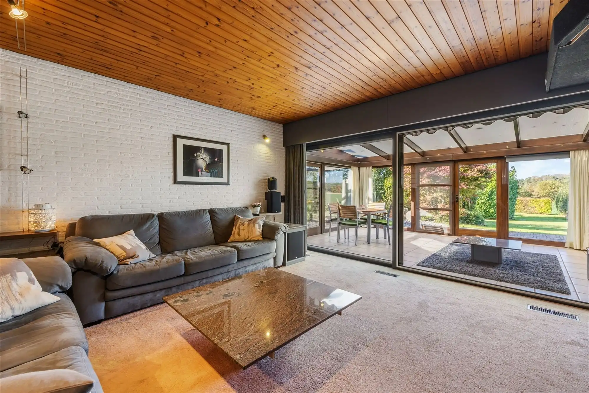 HEEL GOED ONDERHOUDEN WONING MET 3 SLAAPKAMERS UITERST RUSTIG GELEGEN OP EEN PERCEEL VAN 14A TE HEPPEN foto 3