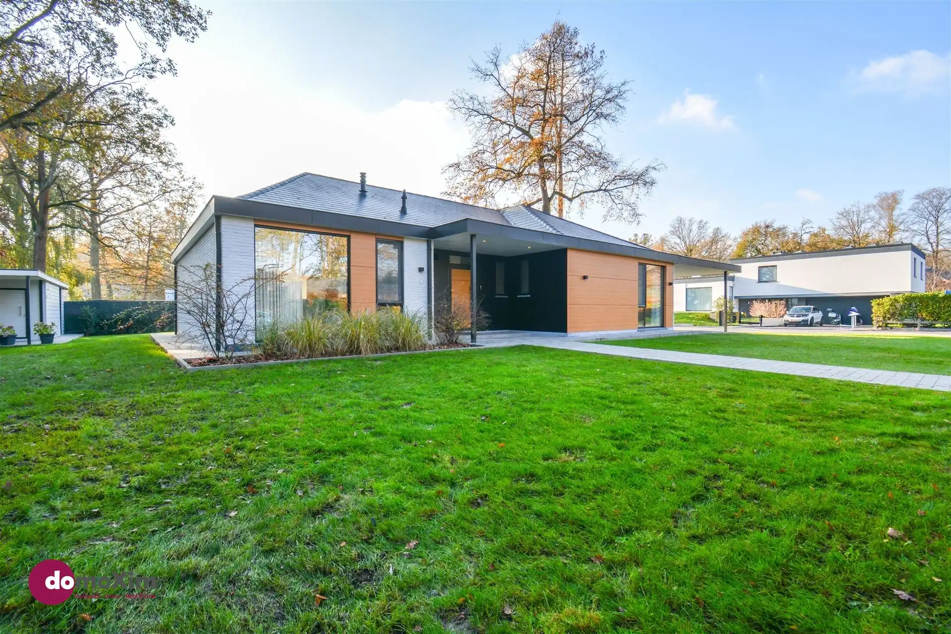 Hoogwaardig afgewerkte, instapklare bungalow in residentiële wijk Lievekensbossen foto 2