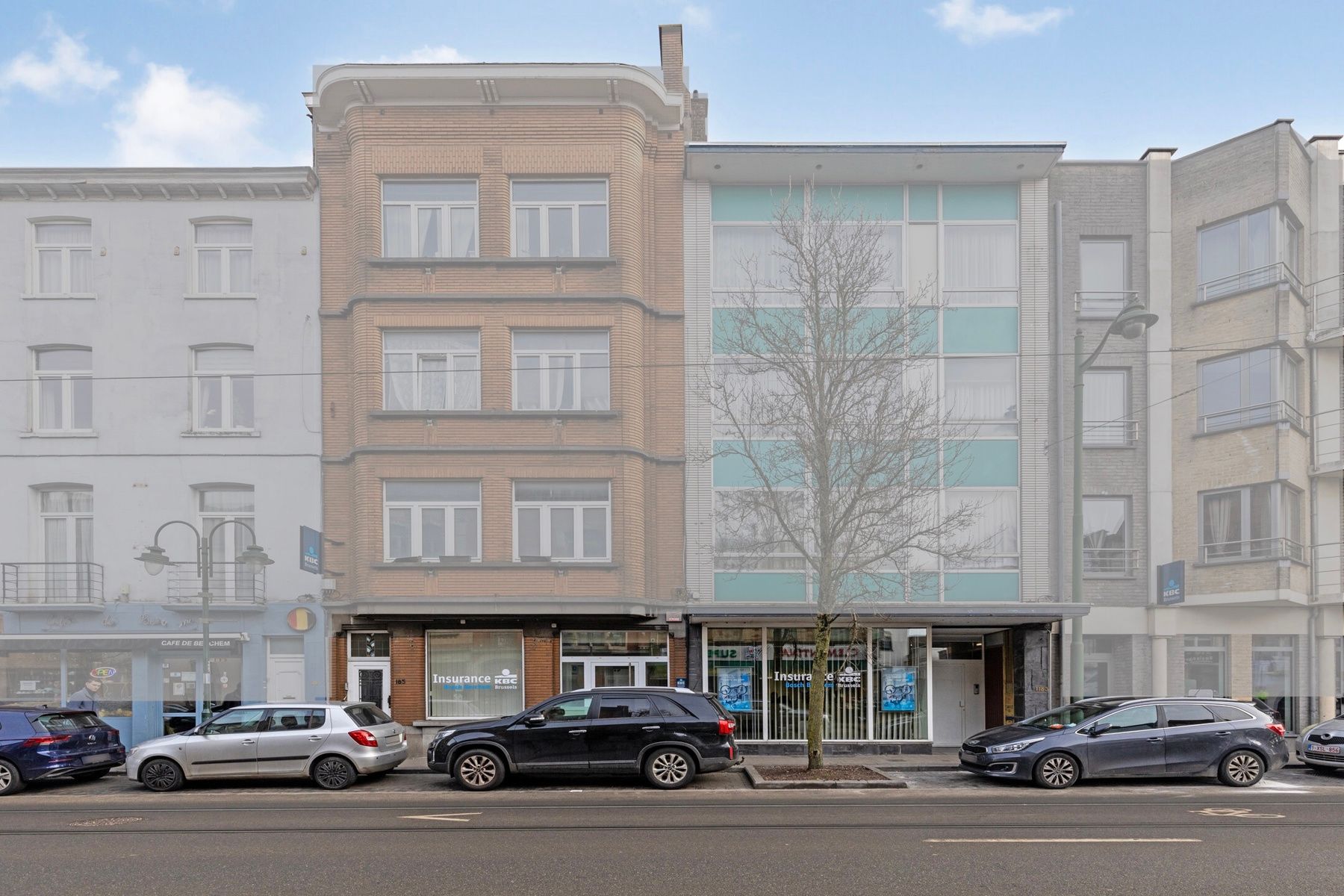 Commerciële handelsruimte (250m2) met diverse mogelijkheden. foto {{pictureIndex}}