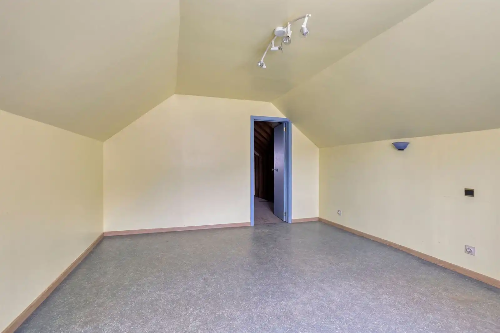 Rustig gelegen woning te Dworp foto 21