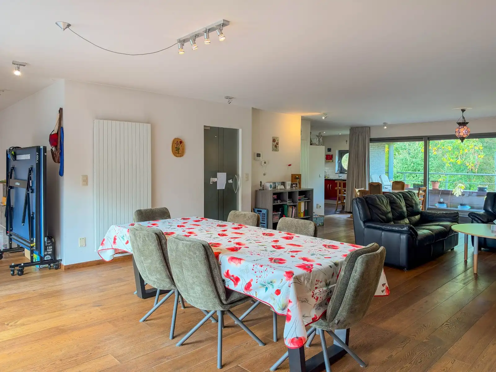 Ruim en lichtrijk DUPLEX appartement met zicht op groen aan het Osbroekpark in Aalst foto 6