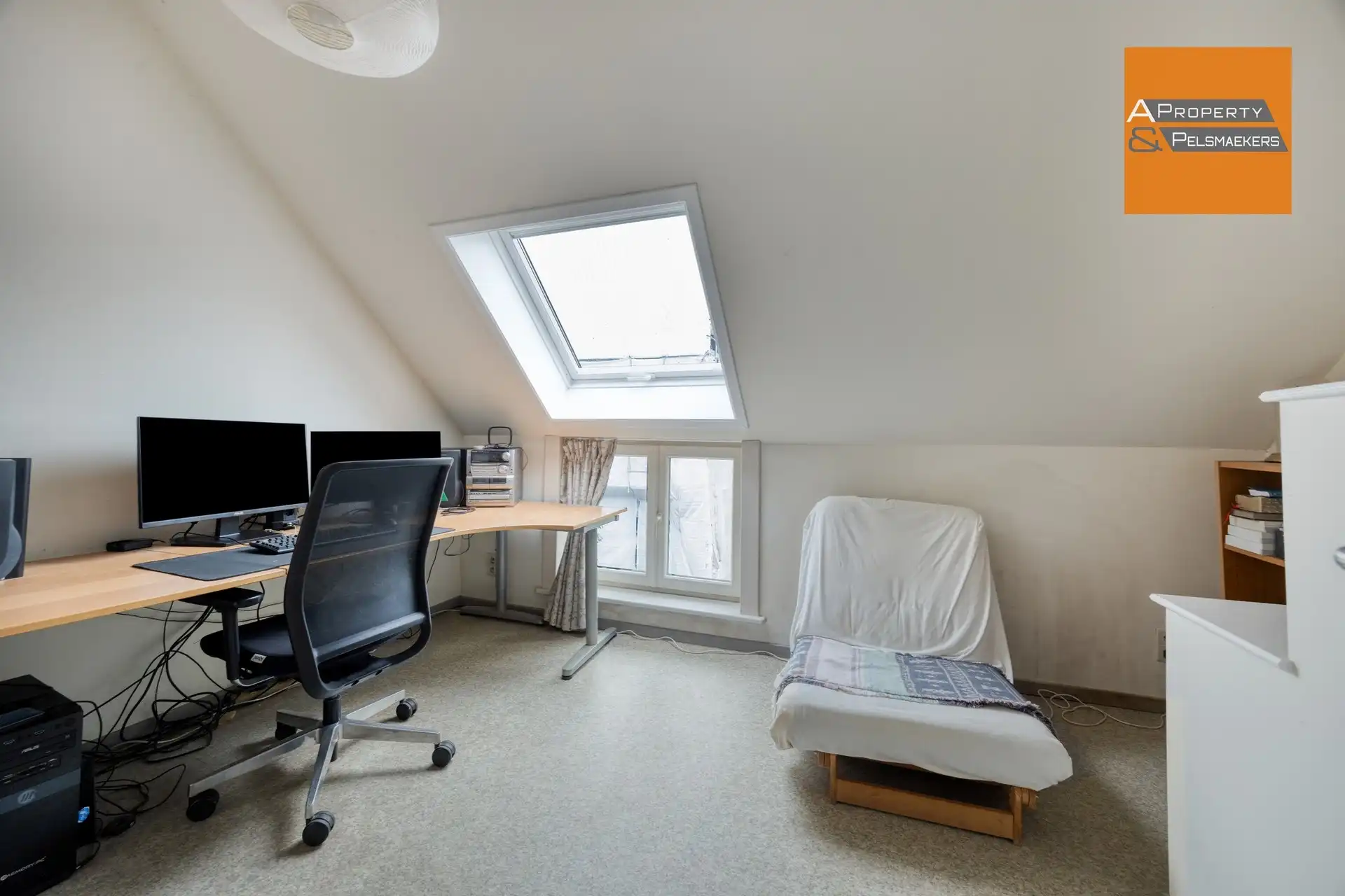 Woning met een uniek karakter in het hartje van Kessel-Lo foto 9