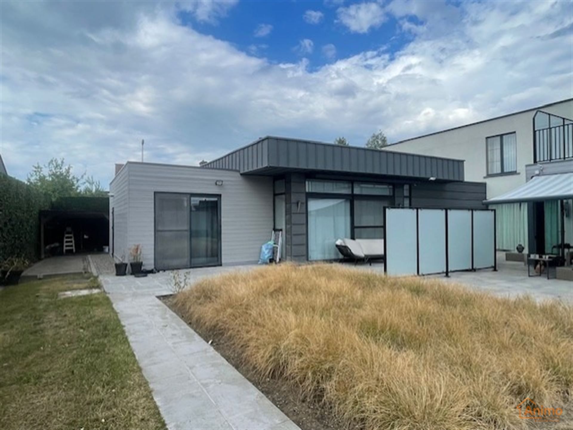 Huis foto {{pictureIndex}}