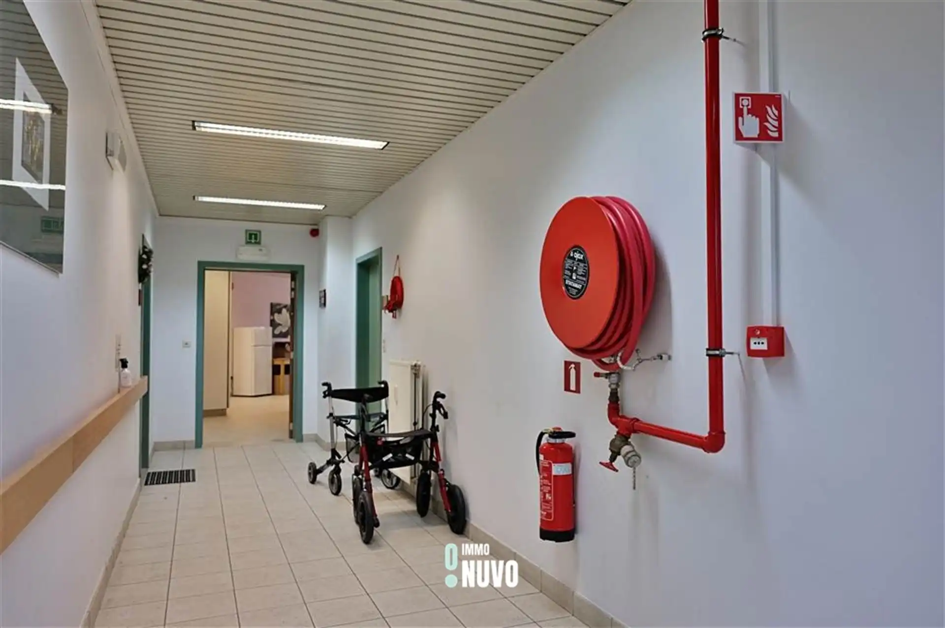 Gemengd gebouw foto 5