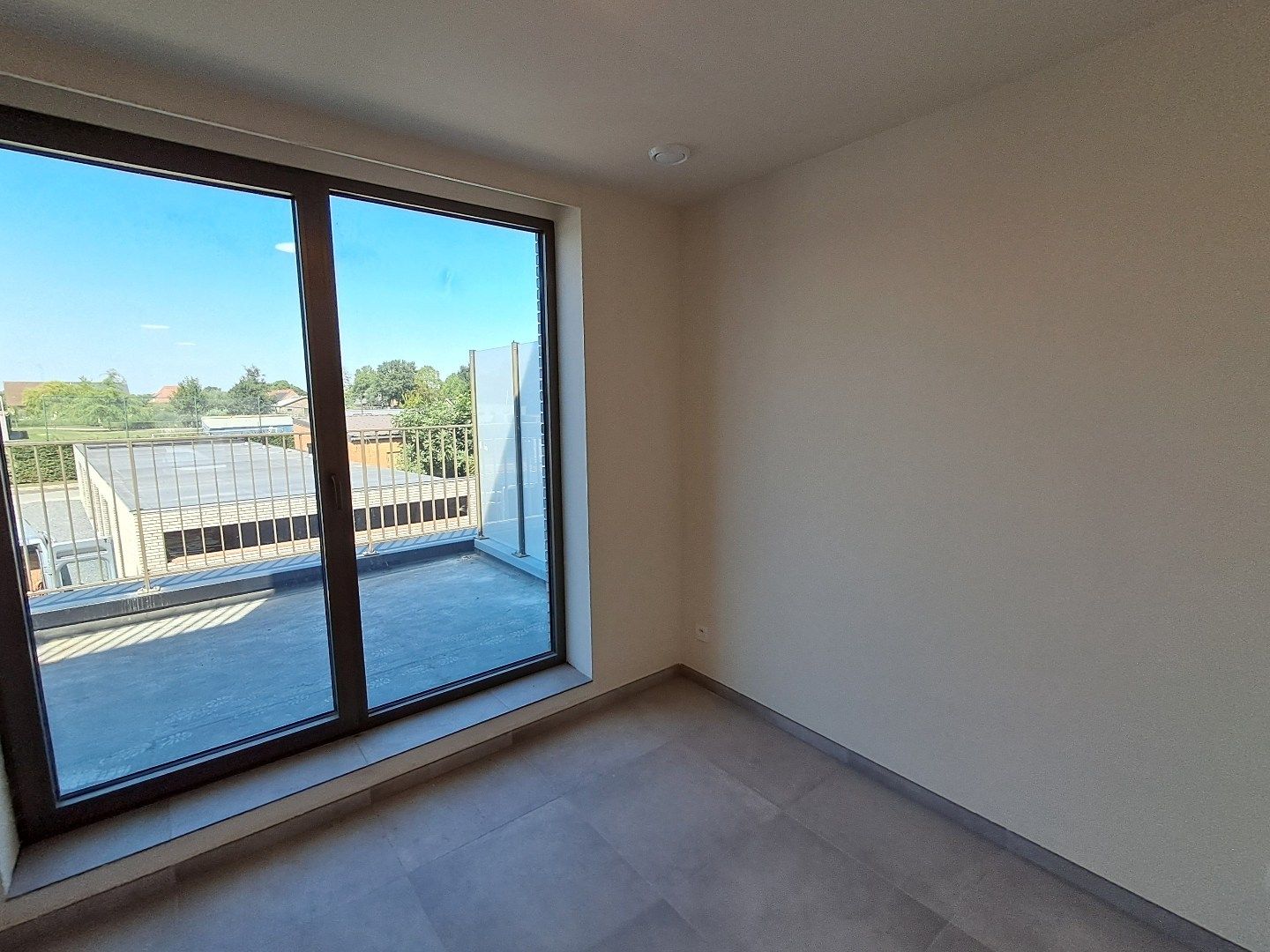 Nieuwbouw appartement te  Sijsele. foto 12