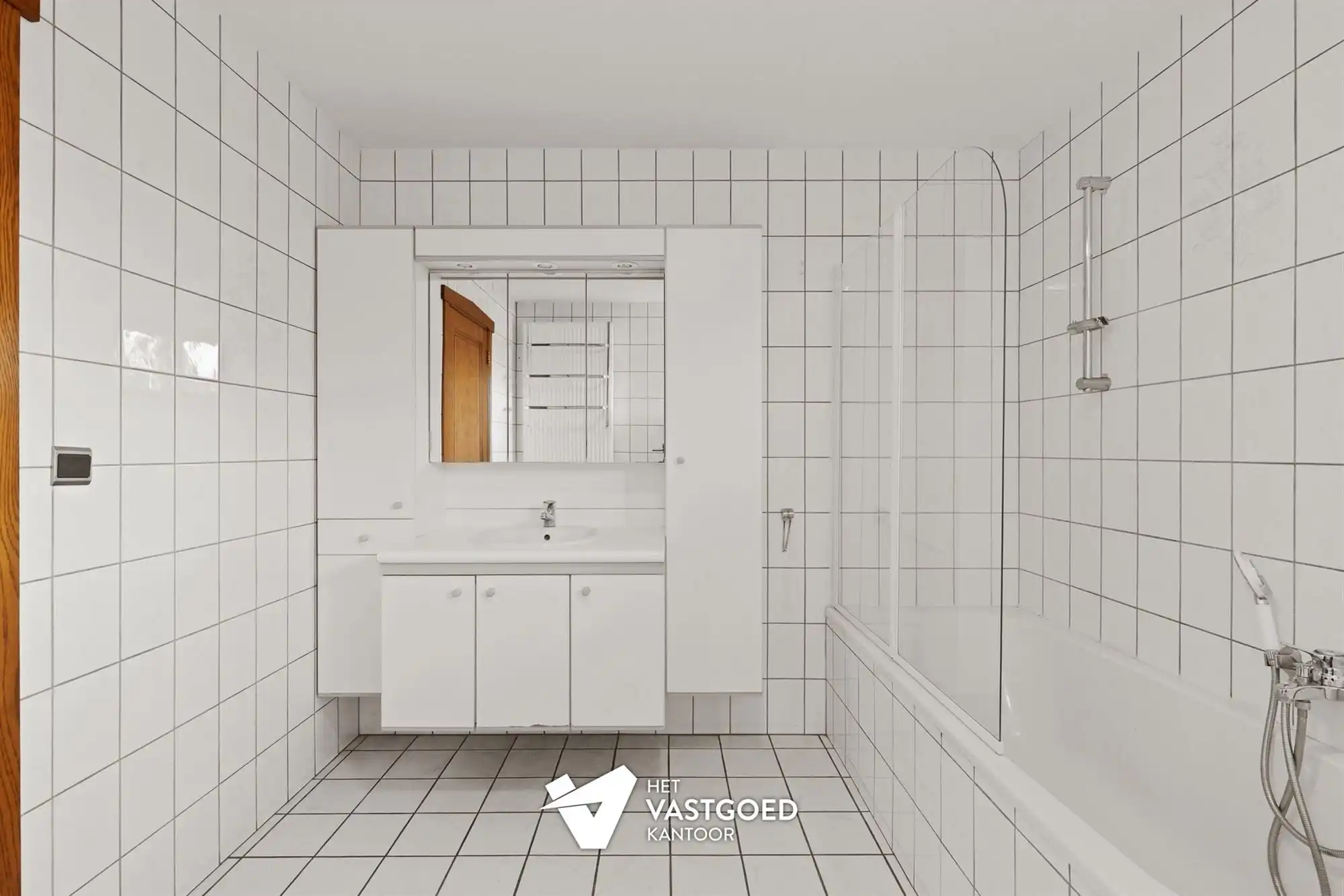 INSTAPKLARE OPEN WONING GELEGEN OP EEN RUSTIGE LIGGING foto 21