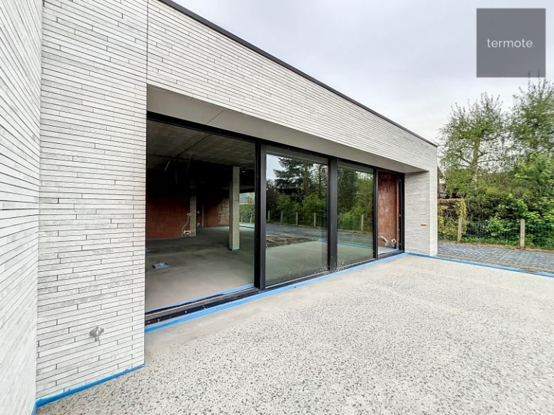 Commercieel te huur Wortegemseweg 56 - 8790 Waregem