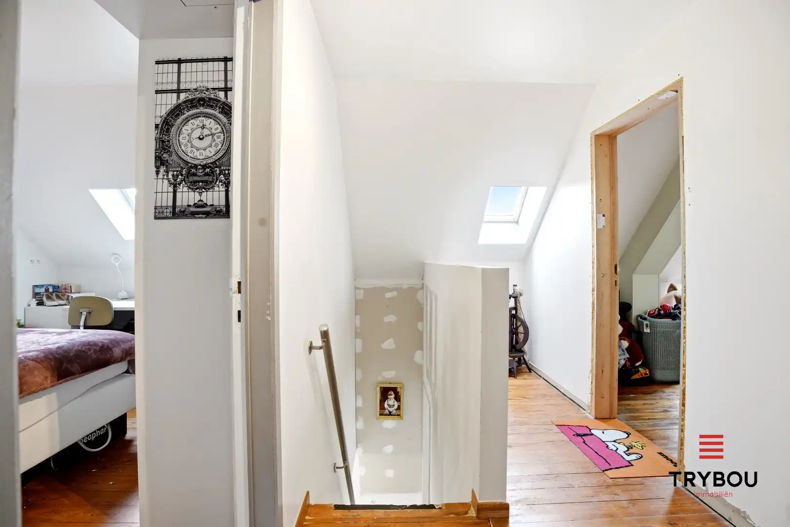 Instapklare woning met 4 slaapkamers te koop in het hartje van Poperinge!  foto 13
