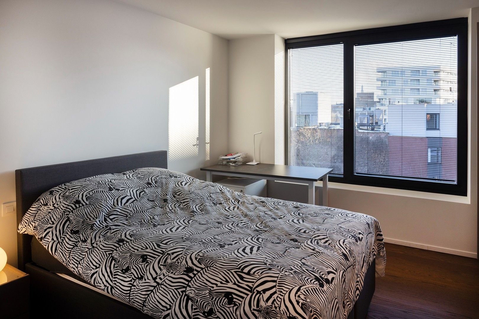 Ruime en 100% instapklare woning met 4 slaapkamers. foto 7