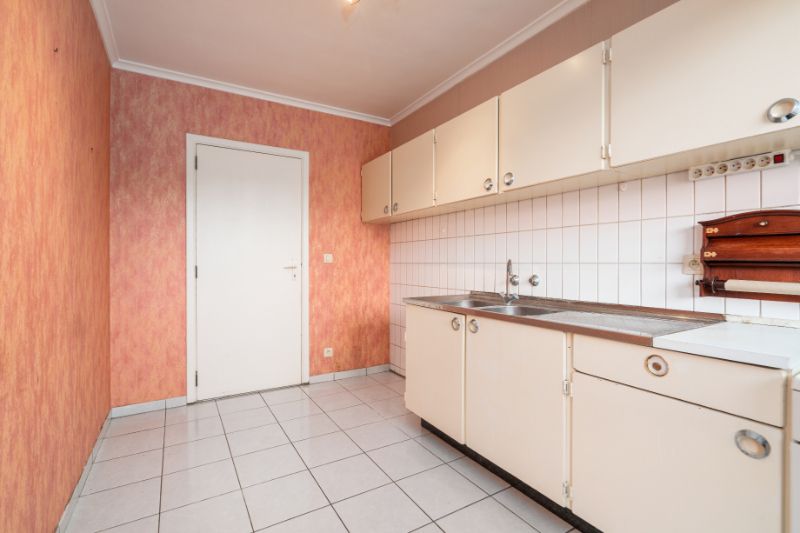 Ruim appartement met 2 slaapkamers - ruim terras foto 11