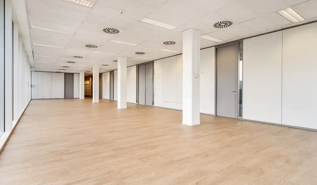Luxueuze kantoren te huur in Antwerp Ring Center in Borgerhout foto 19