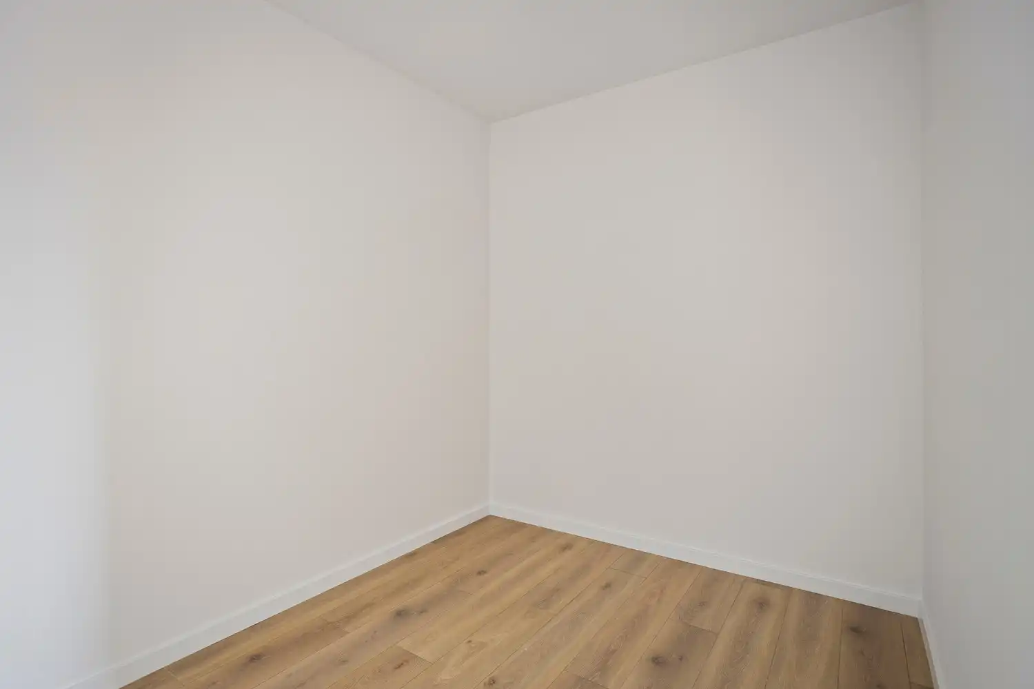 INSTAPKLARE EN ENERGIEZUINIGE NIEUWBOUWWONING MET LANDELIJKE CHARME! foto 26