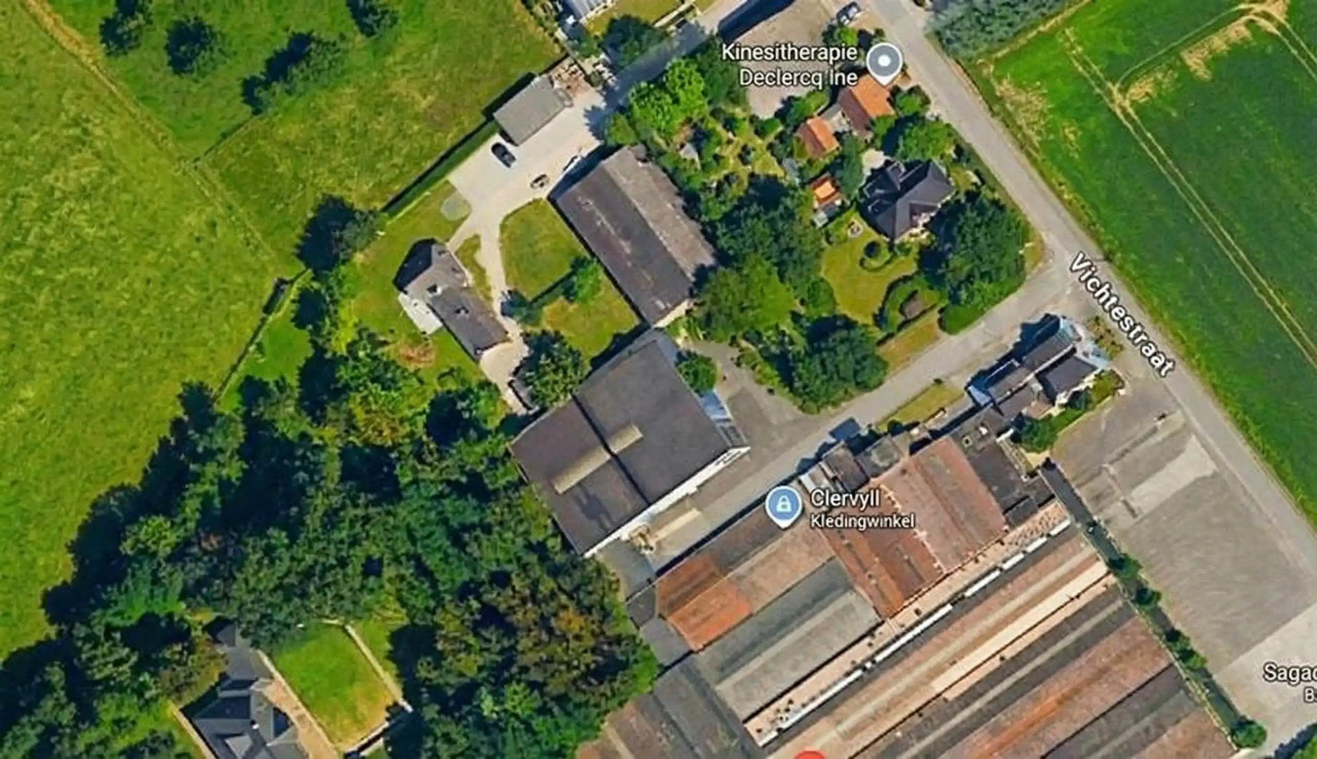 Ruim en instapklaar magazijn (510 m²) met veel lichtinval foto {{pictureIndex}}