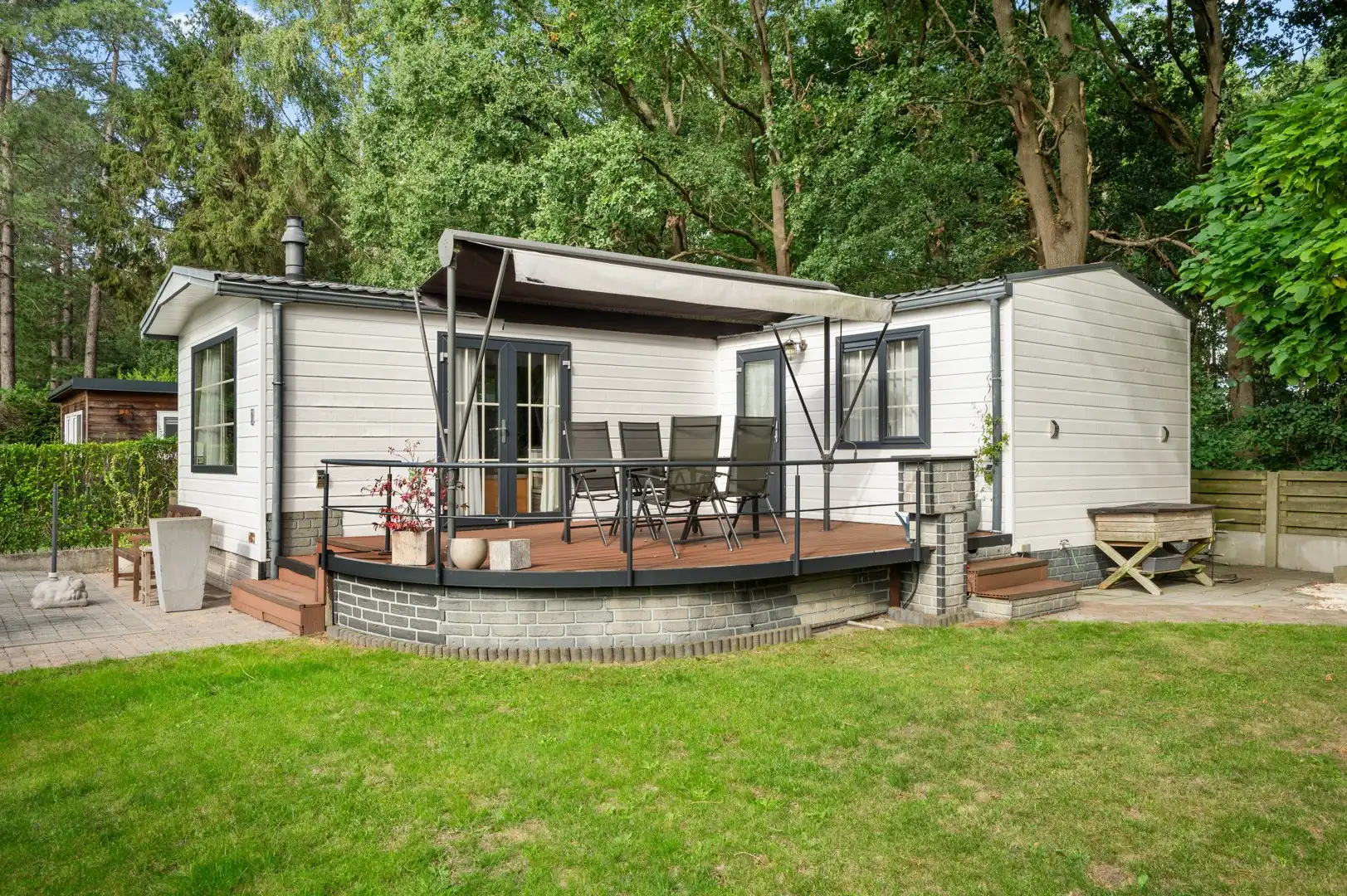 Sfeervolle luxe chalet op domein De Roygaerden – Begijnendijk foto {{pictureIndex}}