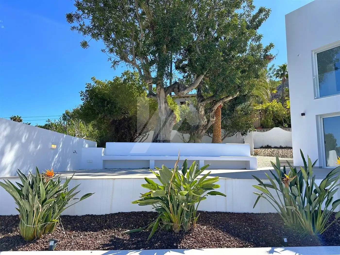 Mediterrane droomvilla in Ibiza-stijl met zeezicht foto 36