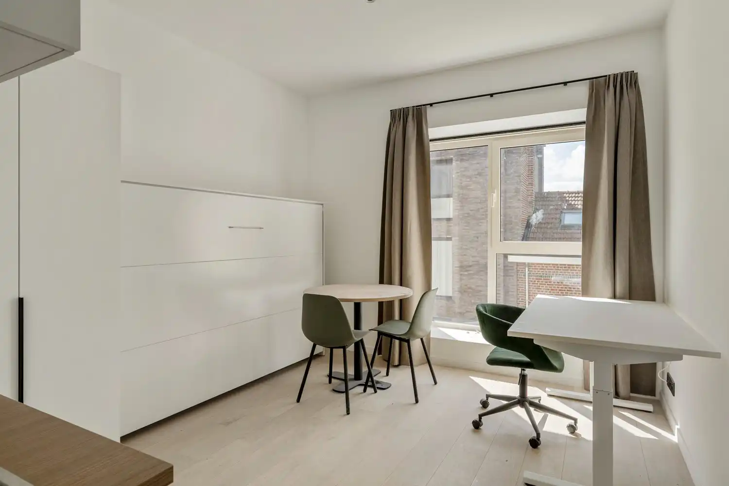Bent u nog op zoek naar een mooie studio voor het academiejaar '26-'27? Nieuwe studio's, onmiddellijk beschikbaar voor eigen gebruik of verhuur! foto 2